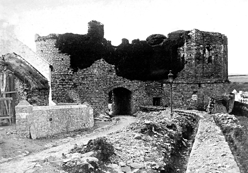 the Gatehouse c 1900 before the first restoration